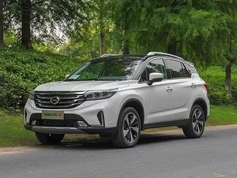 传祺GS4升级版来袭，智能+驾控+全景天窗，心动了吗