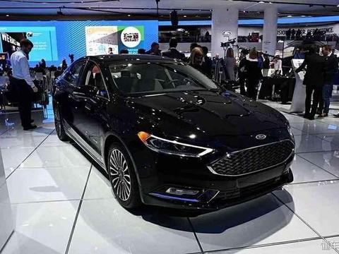 全新蒙迪欧来袭! 颜值爆表, 可惜看到内饰后, 雅阁凯美瑞笑岔了气