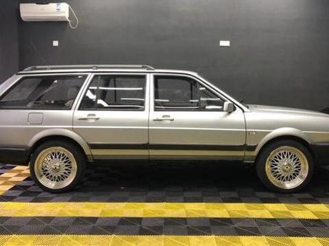 十年车龄老桑塔纳变形记，旅行版就是耐看，经典昨日重现！