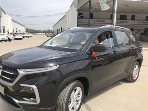 宝骏要逼死哈弗！新车比宝马漂亮，配1.5T不足8万