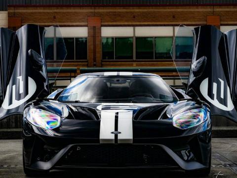 全新福特GT亮相，美式新性能超级跑车来