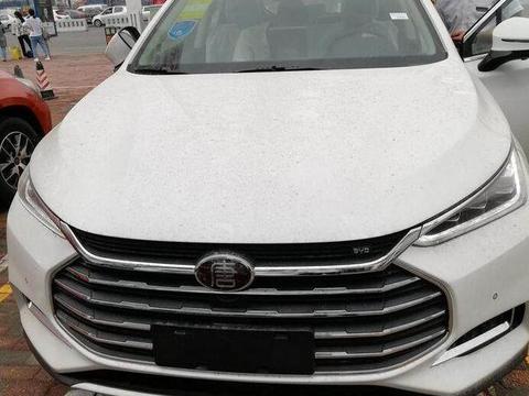 看了这些细节实拍图，你就明白比亚迪全新唐二代有多用心了！