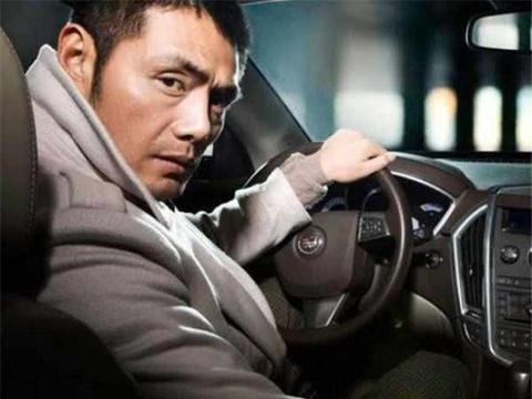 一辆10万块的汽车，每年养车要多少钱？很多人还不懂！