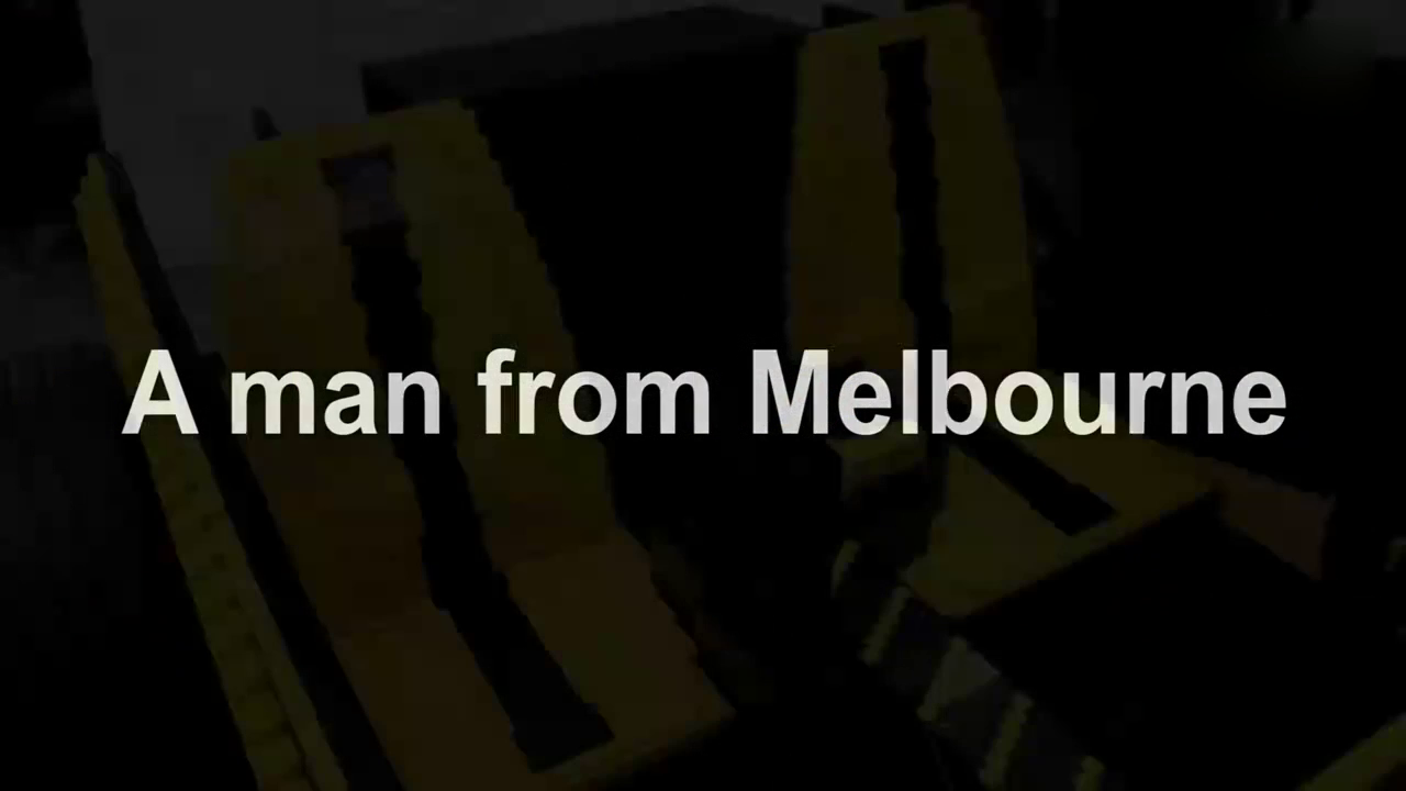 牛人用积木拼出一辆超级跑车 竟然还可以上路行驶