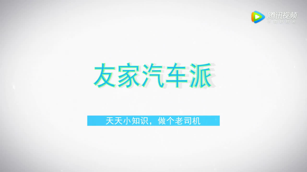 女司机第一次骑电动车上路，刚到一个路口，结果上演惊魂一幕  ​