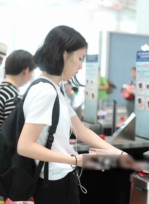 这一去再也未回!李咏最后一次去美国照曝光,身