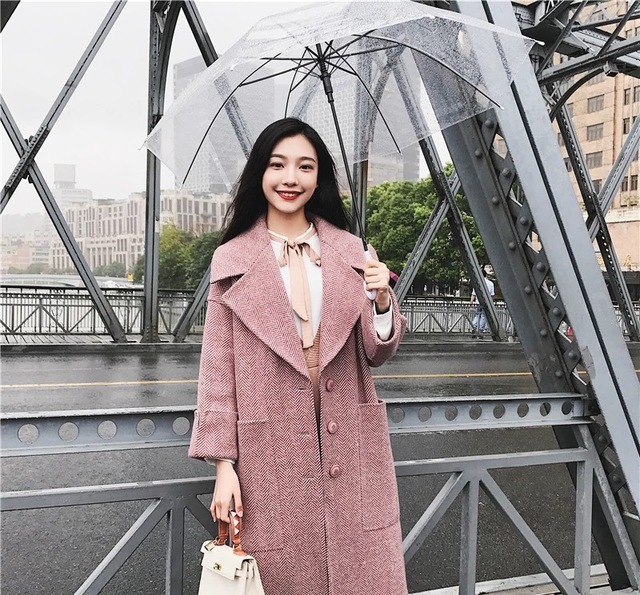 韩国首尔街拍，原来都是这么穿出门，既时尚又保暖