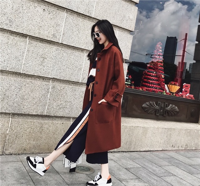 韩国首尔街拍，原来都是这么穿出门，既时尚又保暖
