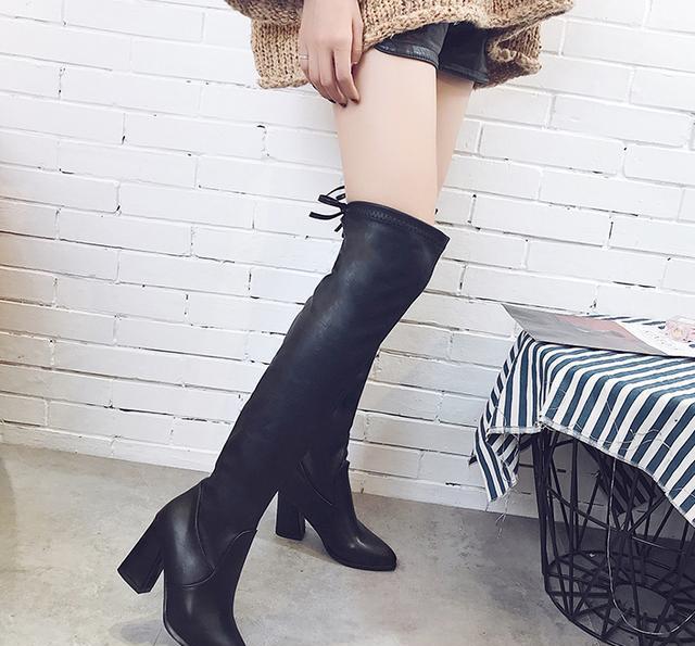 陆毅一家四口伦敦旅行, 42岁鲍蕾脚上超模靴