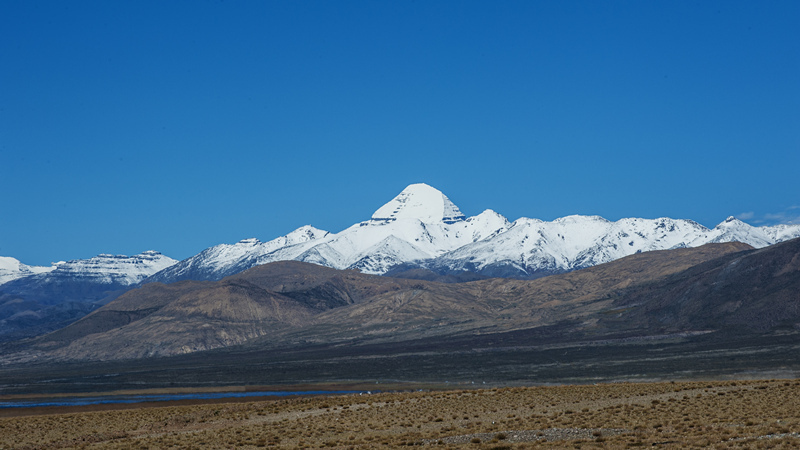 西藏最著名的圣山,为什么连印度人都服?地球知
