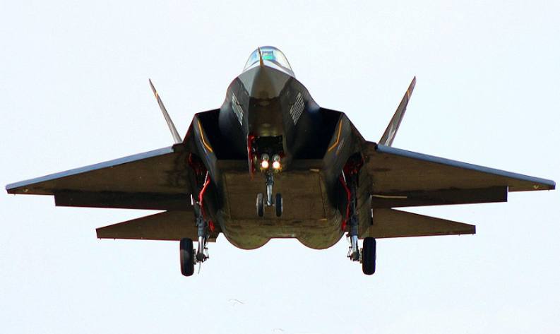 FC-31更名为歼-31,性能落后歼-20,那它为什么