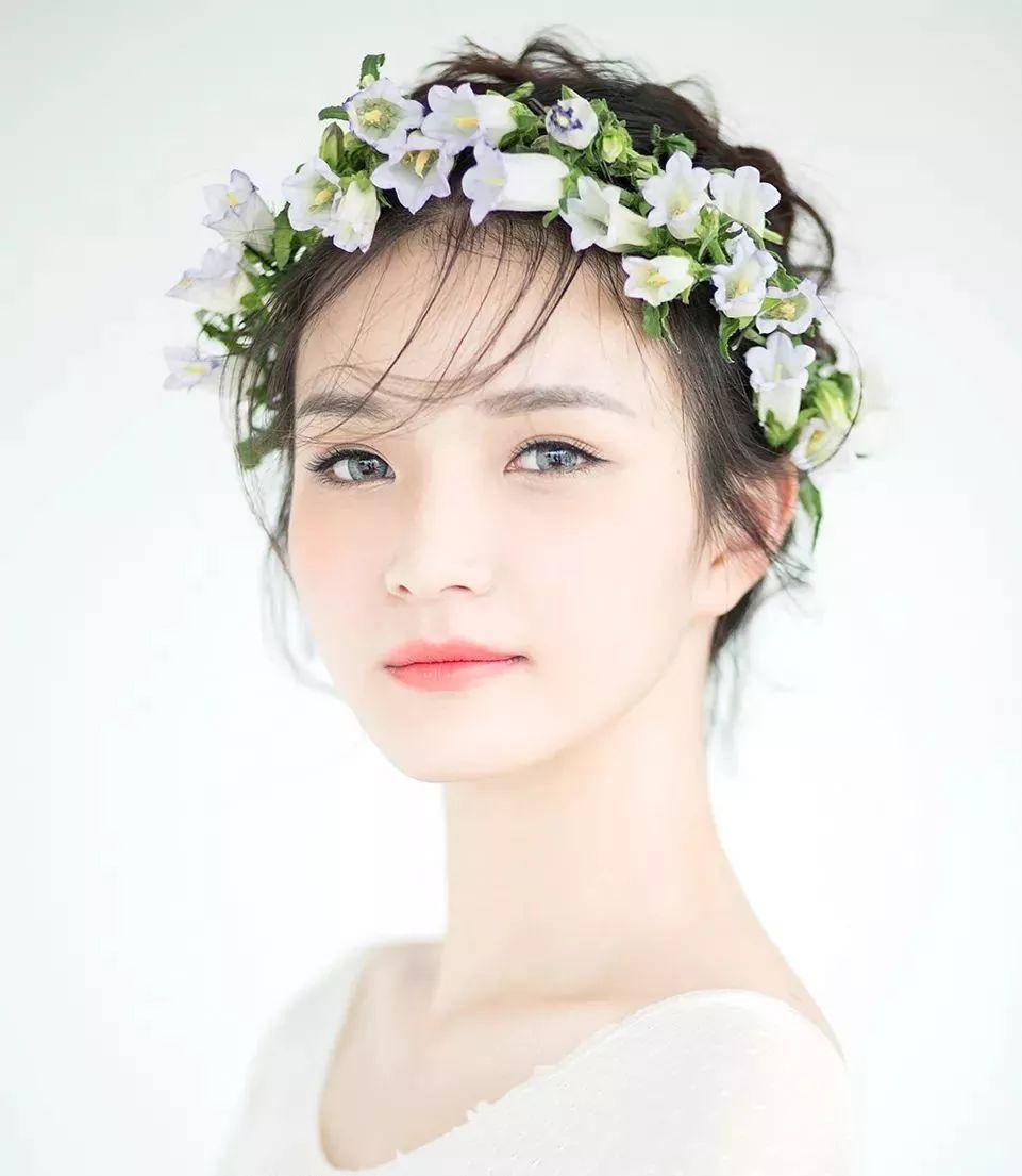 清新夏季 新娘头饰造型的完美搭配