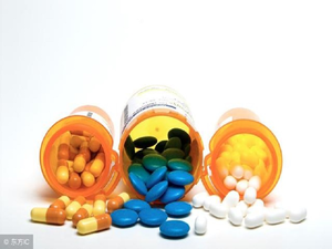 脂药出现肌肉无力、酸痛等问题,吃辅酶Q10能