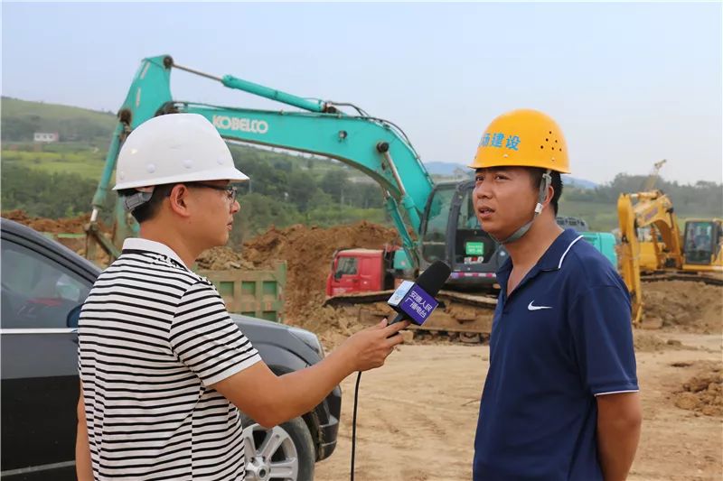 冉孟文(录音:作为管理层,天天在现场进行巡视,对现场高温施工至少