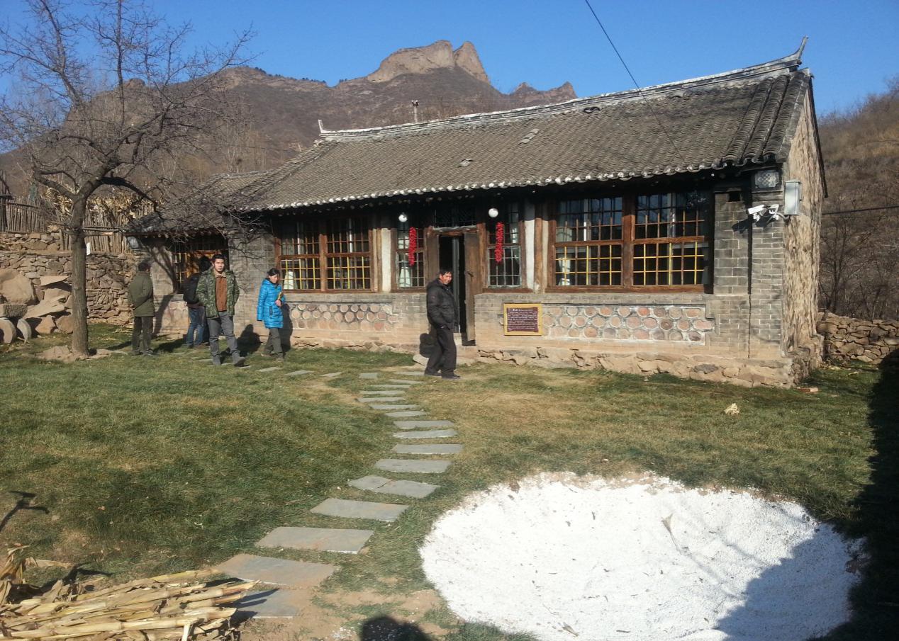 农村俗语一代亲、二代淡,三代不管饭啥