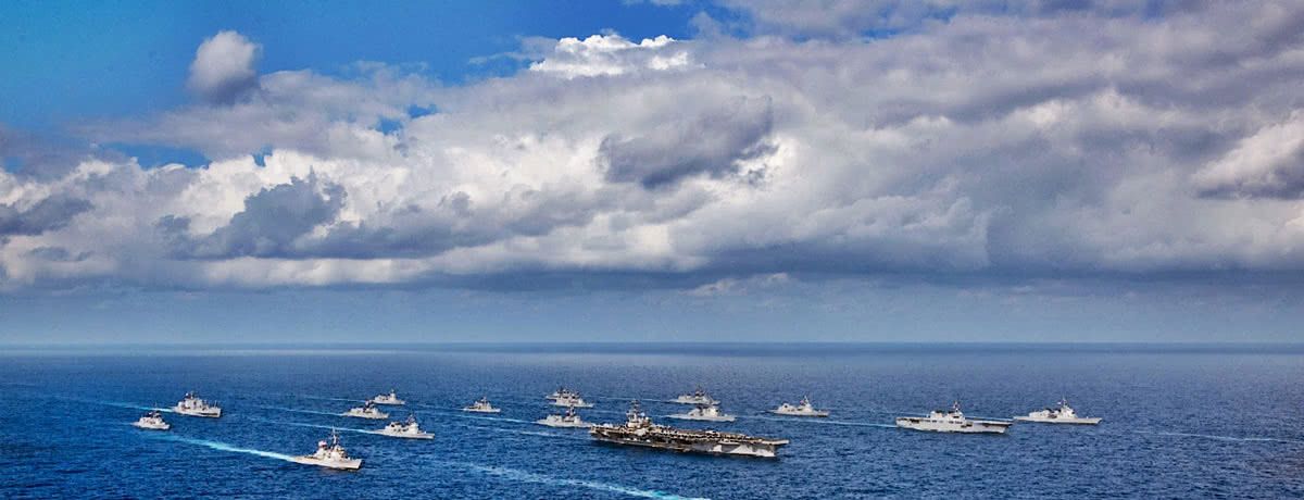 美日利剑 2019联合演习结束 参演舰机编队拍