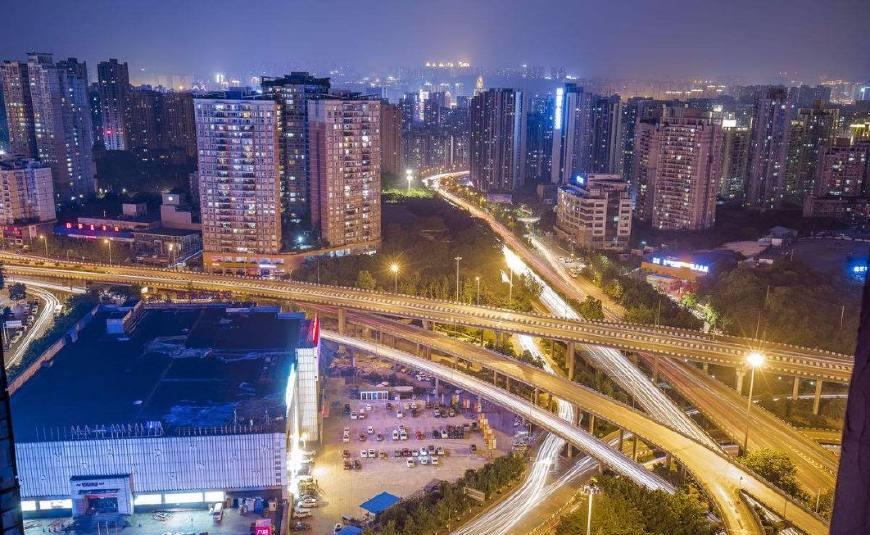 外媒: 未来中国的第一大城市会是重庆, 但国人好