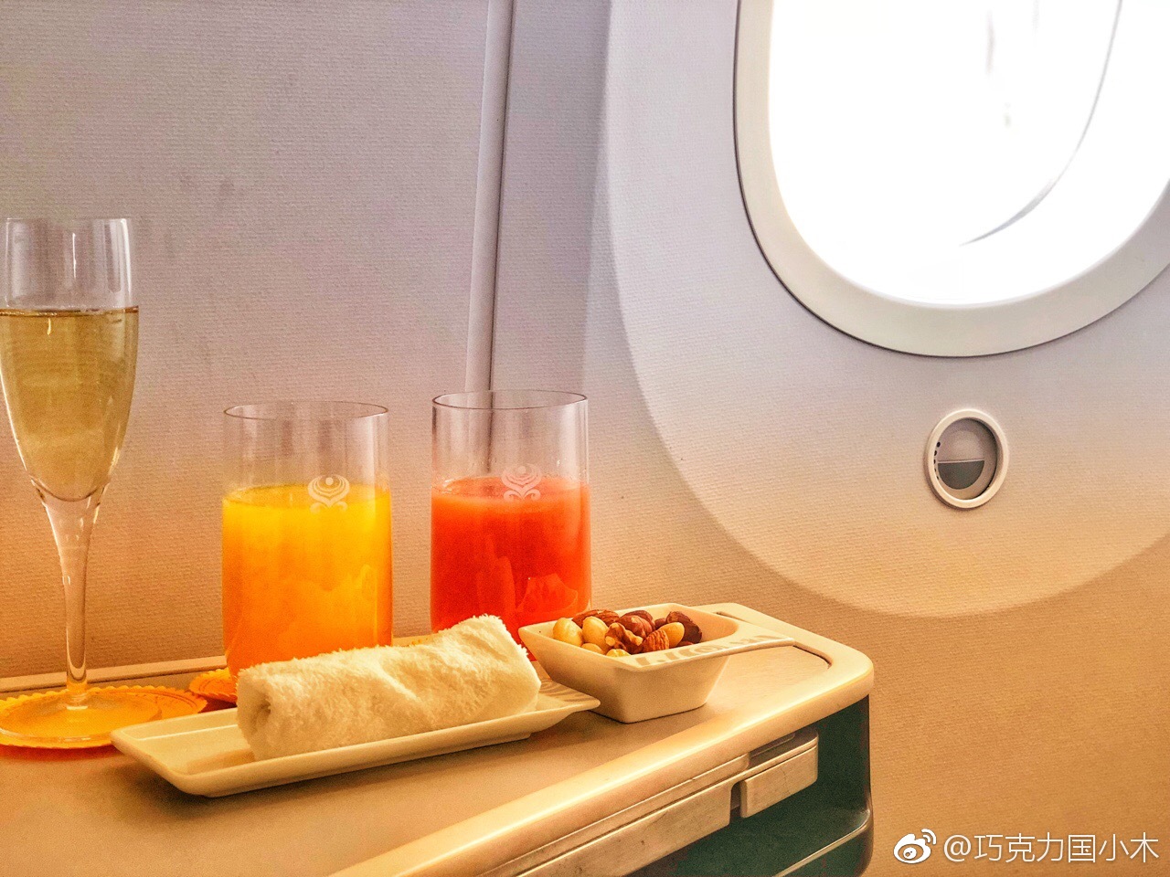 海航国际航班商务舱餐食大赏~看着还不错吧布