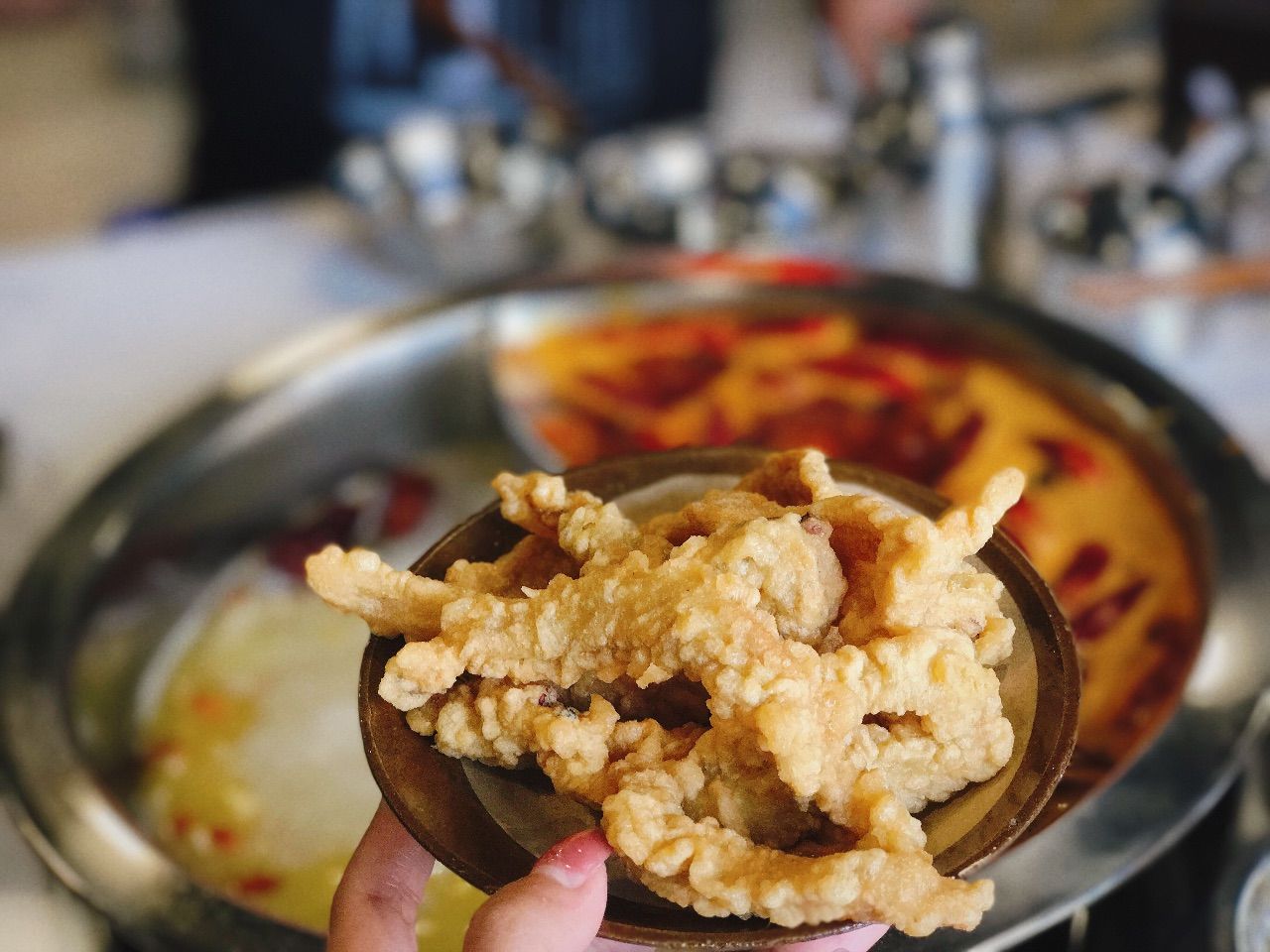 每天排号上百桌,超火的电台巷重庆火锅了解一