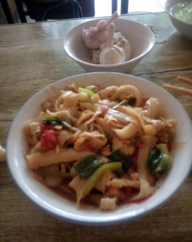 临汾兵站路有家面馆老板娘很热情削面炒的也挺