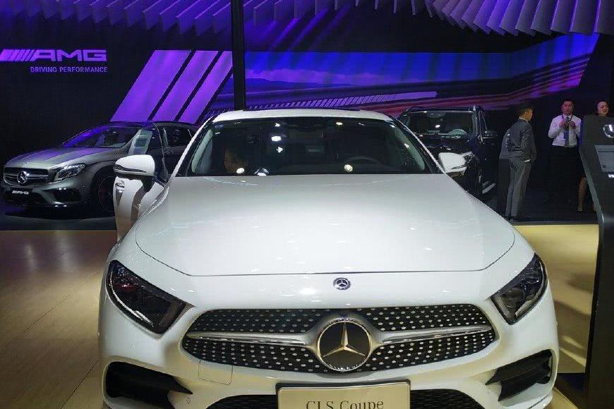 车展奔驰CLS Coupe抢眼,轿跑设计带来全新风