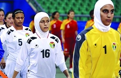 足球比赛是从何时起禁止脱衣庆祝的?原因是什