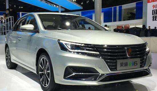 这才是最厚道B级车, 百公里油耗仅2L, 售16万起不再考虑帕萨特!