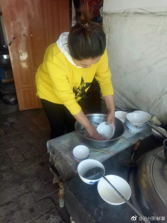 献县18岁女生:就是去世,我父母名字气质们的天妹妹女孩弟弟图片