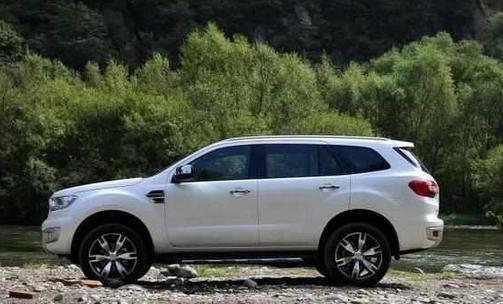 全时四驱+非承载式车身, 比普拉多强悍, 比汉兰达还便宜几万!