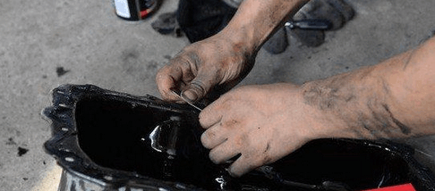 车主调查: 宝马遭遇漏油门 车主说习惯就好根本无解