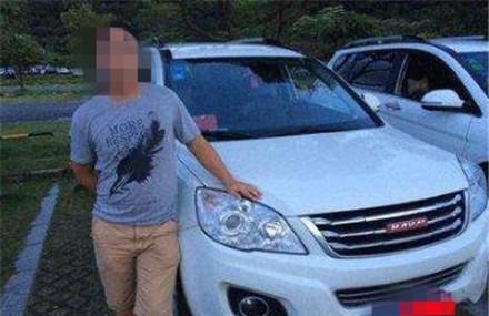 15万哈弗H6, 开了三万公里卖4万没人敢买, 只因车主说了4个字!