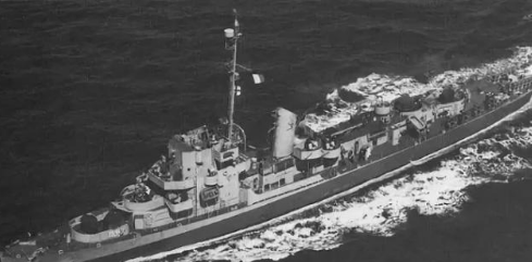 著名的费城实验真的让战舰穿越时空了吗?