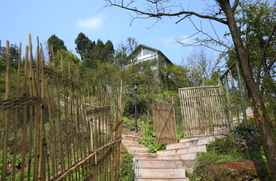 巴南民宿-芷·山谷里,安安静静地放空自己,简简