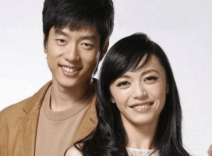 “出轨门”之后网友偶遇凌潇肃夫妇, 34岁的唐一菲不复当年的美艳