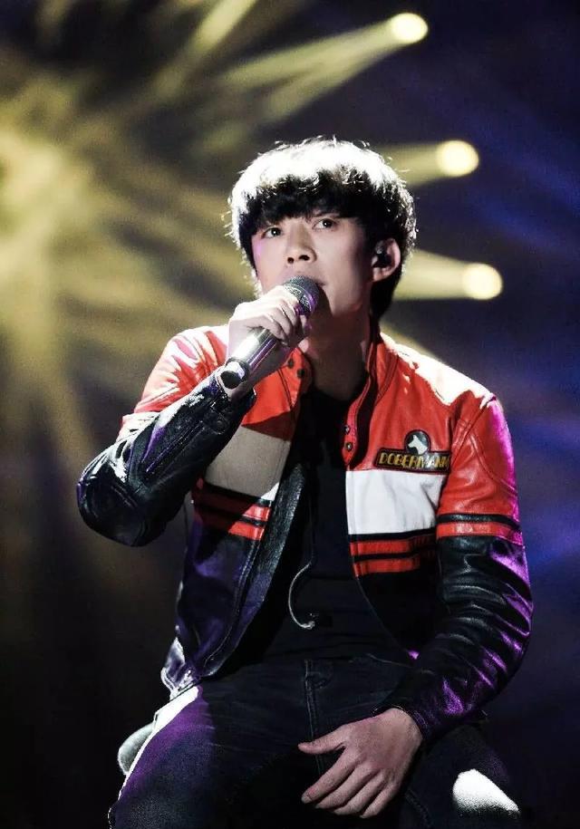 那些走进人心的民谣,李志,赵雷等他们的代表作