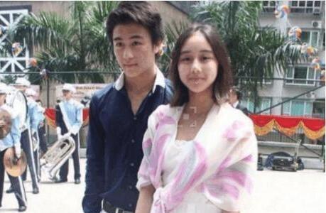 同是赌王的子女, 16岁的她开劳斯莱斯, 而哥哥出行开“面包车”