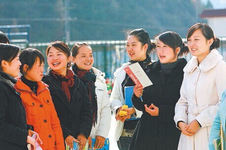 月薪9000!新疆维吾尔自治区特岗教师面向全国