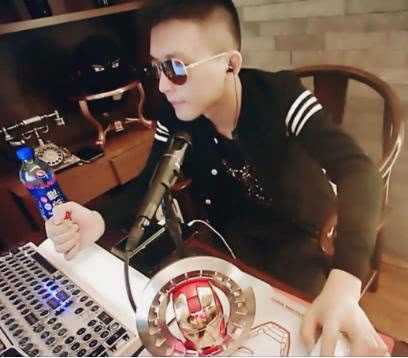 被快手伤透了的5大神豪:流氓三金上榜,第一并