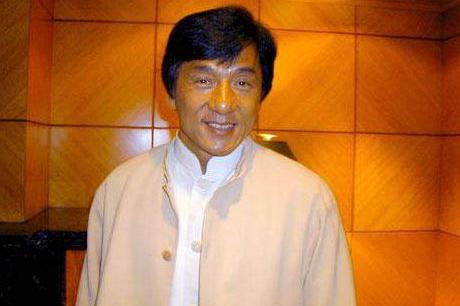 娱乐圈身价排名,赵薇垫底,成龙第二,第一名居然