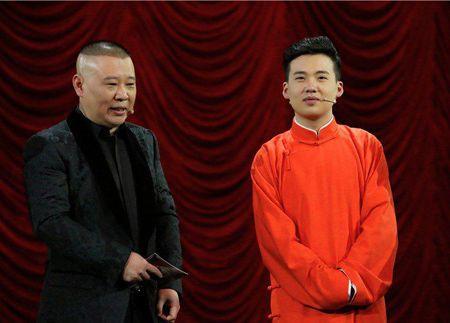 郭德纲晒照为第二任妻子庆生,老婆和小儿子全都被认错了