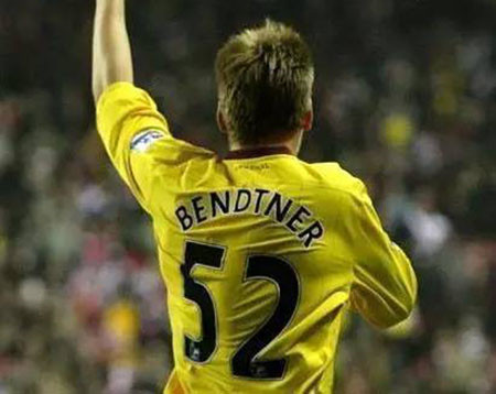 盘点足坛10大奇葩球衣号码 布冯的最无厘头