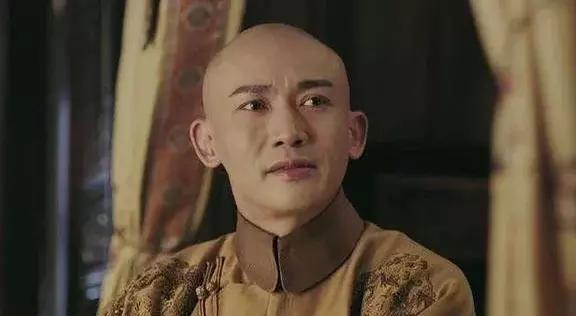 《延禧》尔晴死后,璎珞质问乾隆为何宠幸尔晴