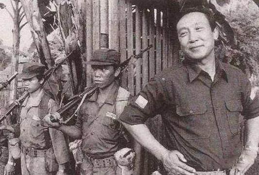 新义安尖东虎中虎黄俊,对向家忠心耿耿,可最