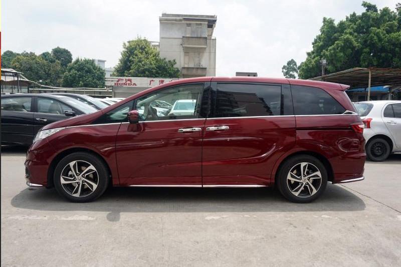 神一样的MPV，23万用扭力梁悬挂，冠道前脸CR-V内饰，7秒破百