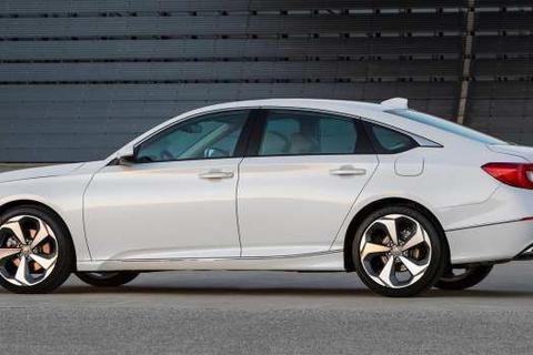 当我看到全新雅阁的时候，我决定再等等，17万起谁还买迈腾？