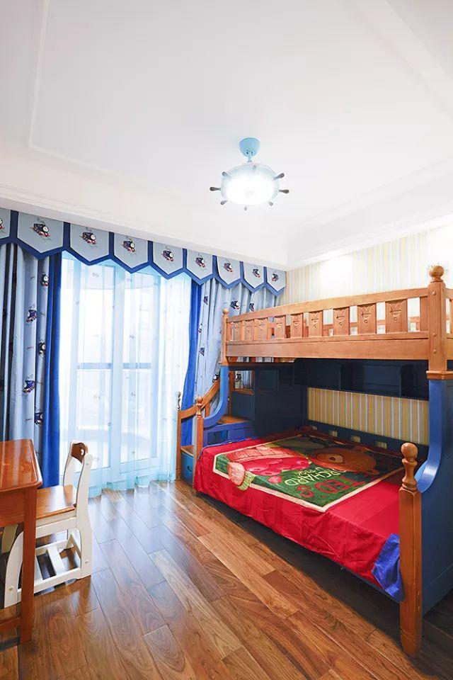 小房间装修设计双层床 3646-harvfhu3855496.jpg