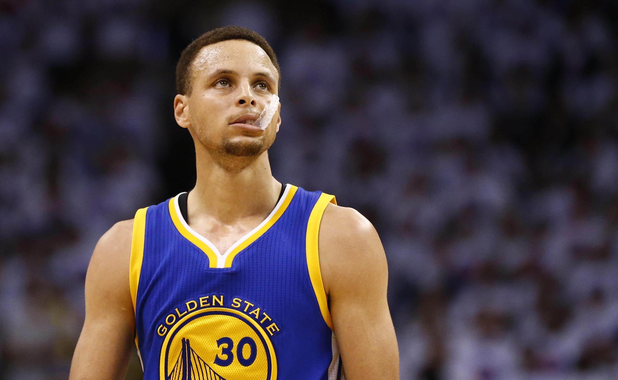 图片[2]-篮球防守犯规罚篮命中率(篮球规则防守犯规的情况都有哪些)-酷知号