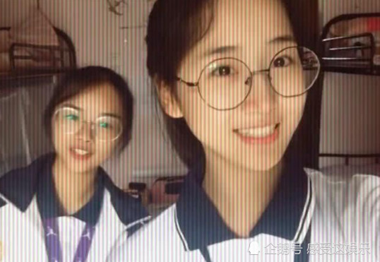 抖音走红最美校服妹,粉丝要求关掉美颜滤镜后