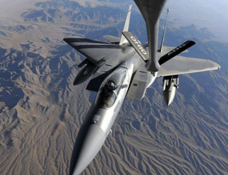 世界各国战机数量有多少?美国13400架,俄罗斯