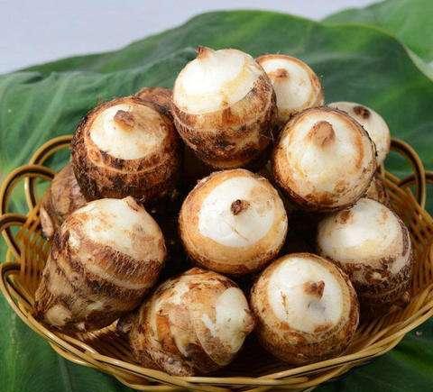 2岁宝宝吃香蕉险些丧命,就是因为奶奶把香蕉和